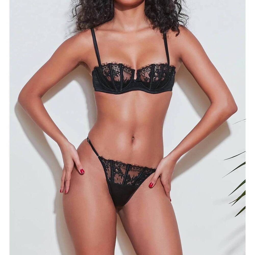 NEW FLEUR DU MAL frankie lace v-string panties in black